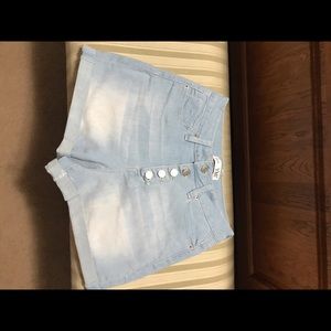 ****SOLD on another platform **** YMI wanna betta